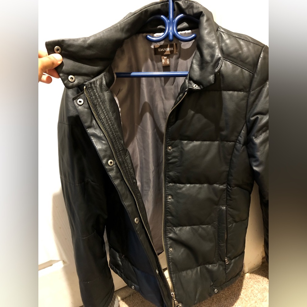 Original Danier puffer leather jacket. Like new , size S but fits like medium.